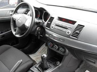 2008 Mitsubishi Lancer Pictures