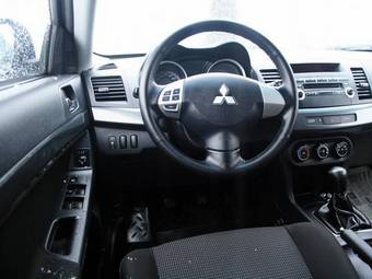 2008 Mitsubishi Lancer Pictures