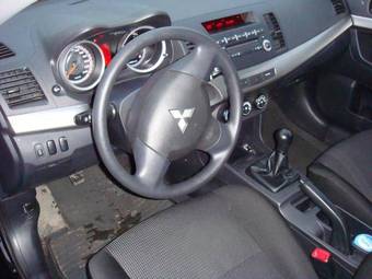 2008 Mitsubishi Lancer Pictures