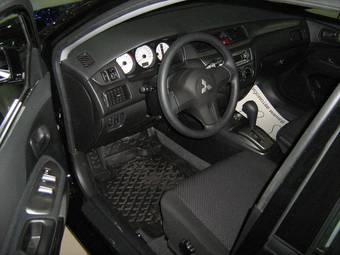 2009 Mitsubishi Lancer Photos