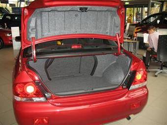 2009 Mitsubishi Lancer Photos