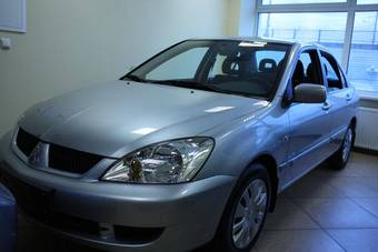 2009 Mitsubishi Lancer Photos