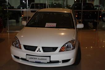 2009 Mitsubishi Lancer Photos