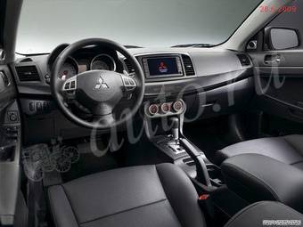 2010 Mitsubishi Lancer Pictures