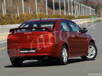 2010 Mitsubishi Lancer Photos