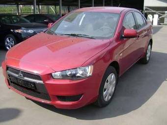 2010 Mitsubishi Lancer Photos