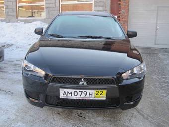 2010 Mitsubishi Lancer Photos