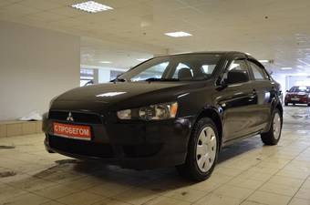2010 Mitsubishi Lancer Pictures