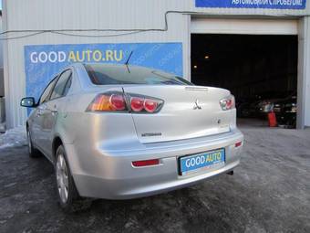 2010 Mitsubishi Lancer Photos