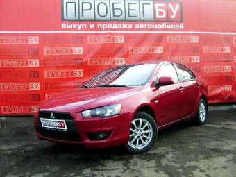 2010 Mitsubishi Lancer Pictures