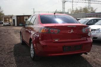 2010 Mitsubishi Lancer Photos