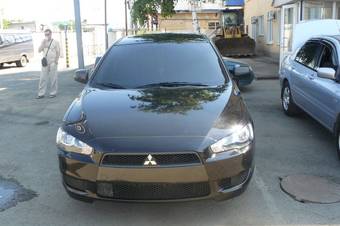 2010 Mitsubishi Lancer Photos