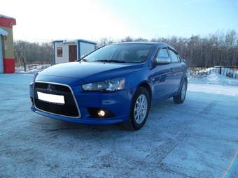 2011 Mitsubishi Lancer Pics