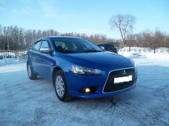 2011 Mitsubishi Lancer Pictures