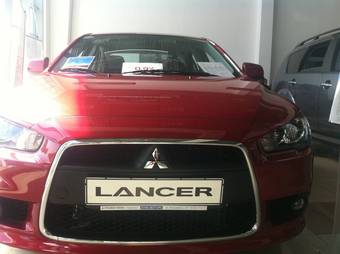 2012 Mitsubishi Lancer Photos