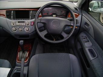2000 Mitsubishi Lancer Cedia