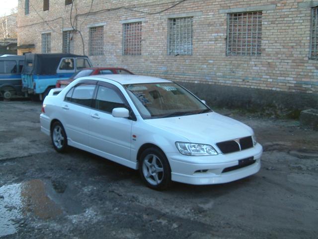 2000 Mitsubishi Lancer Cedia