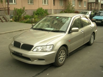 2000 Mitsubishi Lancer Cedia