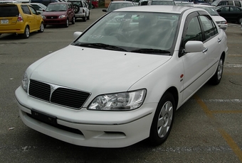 2000 Mitsubishi Lancer Cedia