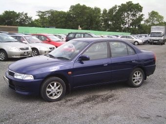 2000 Mitsubishi Lancer Cedia
