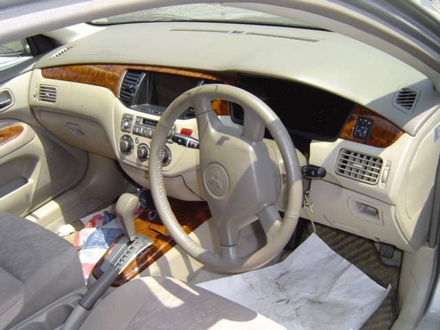 2000 Mitsubishi Lancer Cedia