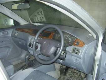 2000 Mitsubishi Lancer Cedia