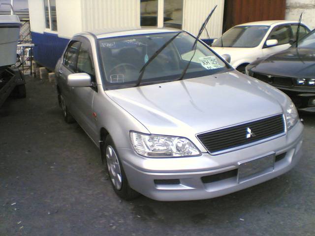 2000 Mitsubishi Lancer Cedia