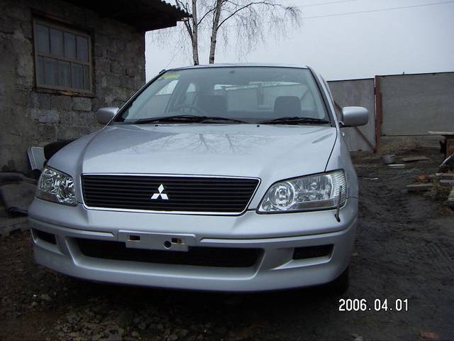 2000 Mitsubishi Lancer Cedia