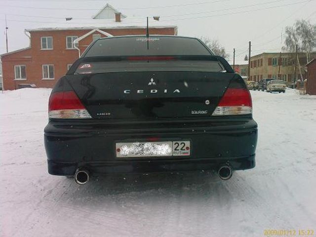 2000 Mitsubishi Lancer Cedia