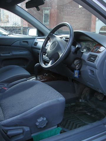 2000 Mitsubishi Lancer Cedia