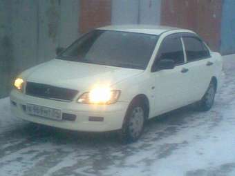 2000 Mitsubishi Lancer Cedia