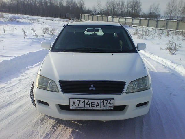 2000 Mitsubishi Lancer Cedia