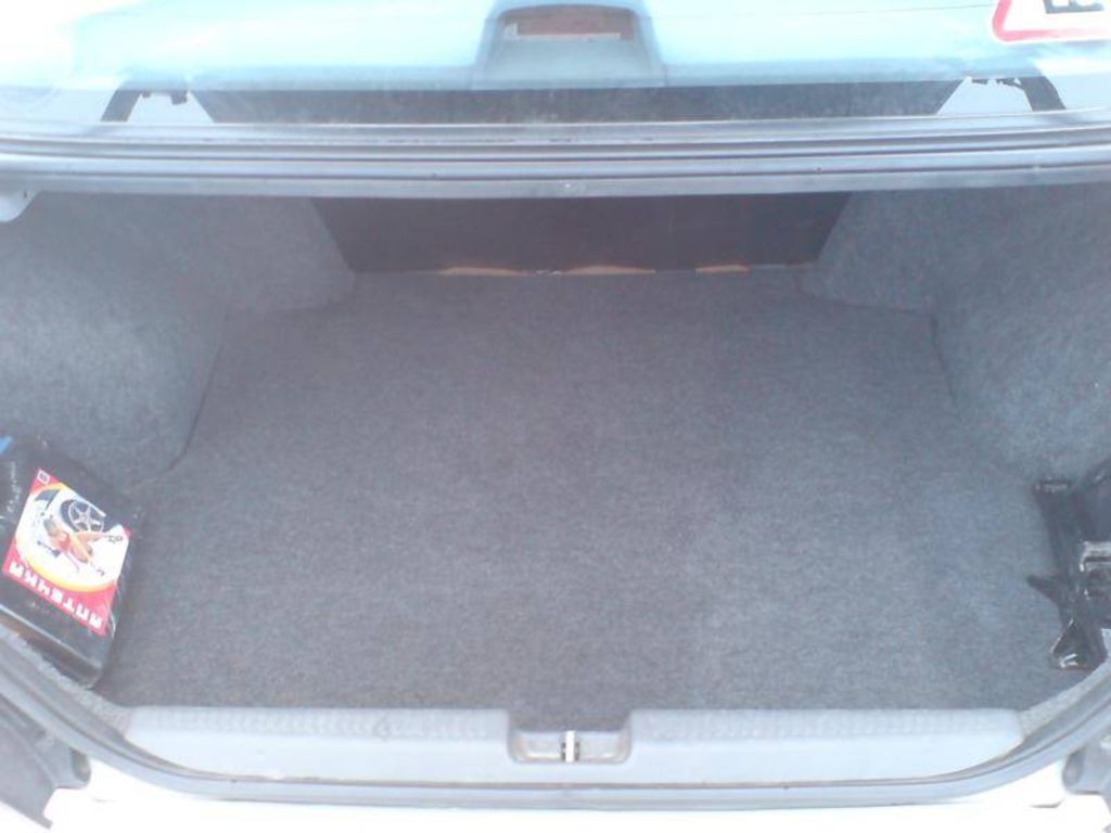 2000 Mitsubishi Lancer Cedia