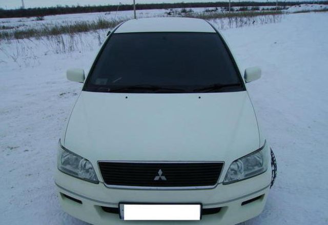 2000 Mitsubishi Lancer Cedia