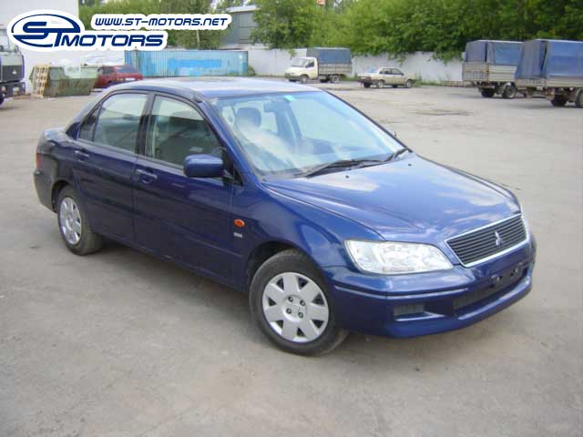 2000 Mitsubishi Lancer Cedia Pictures