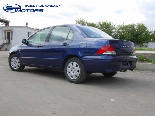 2000 Mitsubishi Lancer Cedia Pics