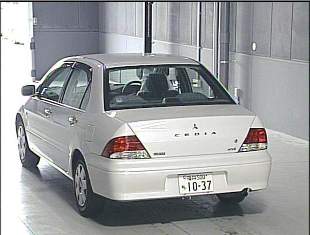 2000 Mitsubishi Lancer Cedia Photos
