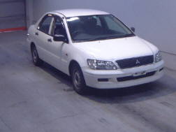 2000 Mitsubishi Lancer Cedia Pictures