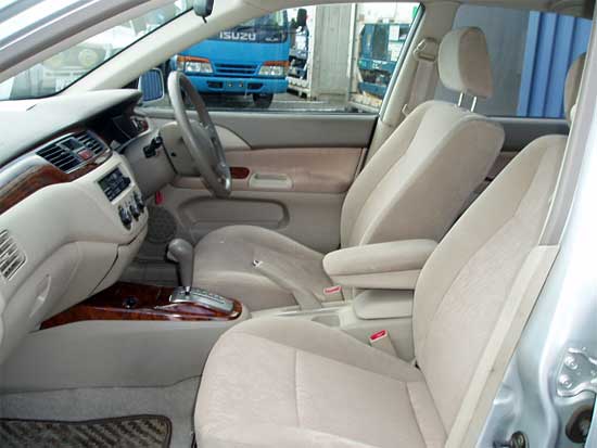 2000 Mitsubishi Lancer Cedia For Sale