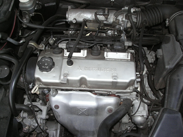 2000 Mitsubishi Lancer Cedia Pictures