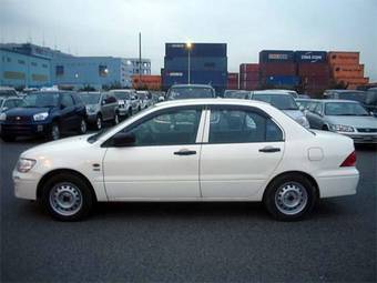 2000 Mitsubishi Lancer Cedia For Sale