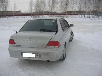 2000 Mitsubishi Lancer Cedia Photos