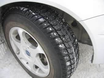 2000 Mitsubishi Lancer Cedia Photos