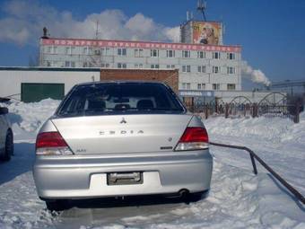 2000 Mitsubishi Lancer Cedia Images
