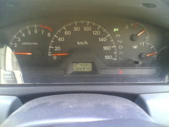 2000 Mitsubishi Lancer Cedia Images