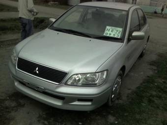 2000 Mitsubishi Lancer Cedia Pictures