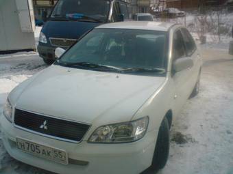 2000 Mitsubishi Lancer Cedia Images