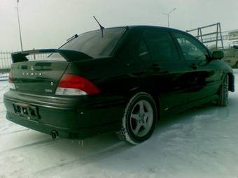 2000 Mitsubishi Lancer Cedia Photos