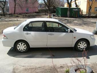 2000 Mitsubishi Lancer Cedia For Sale