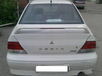 2000 Mitsubishi Lancer Cedia Photos